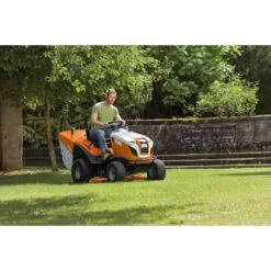 Stihl Heckauswerfer-Aufsitzmäher RT 6127 ZL -Geschäft Für Gartentechnikbedarf 25020 2 Stihl 61702000030