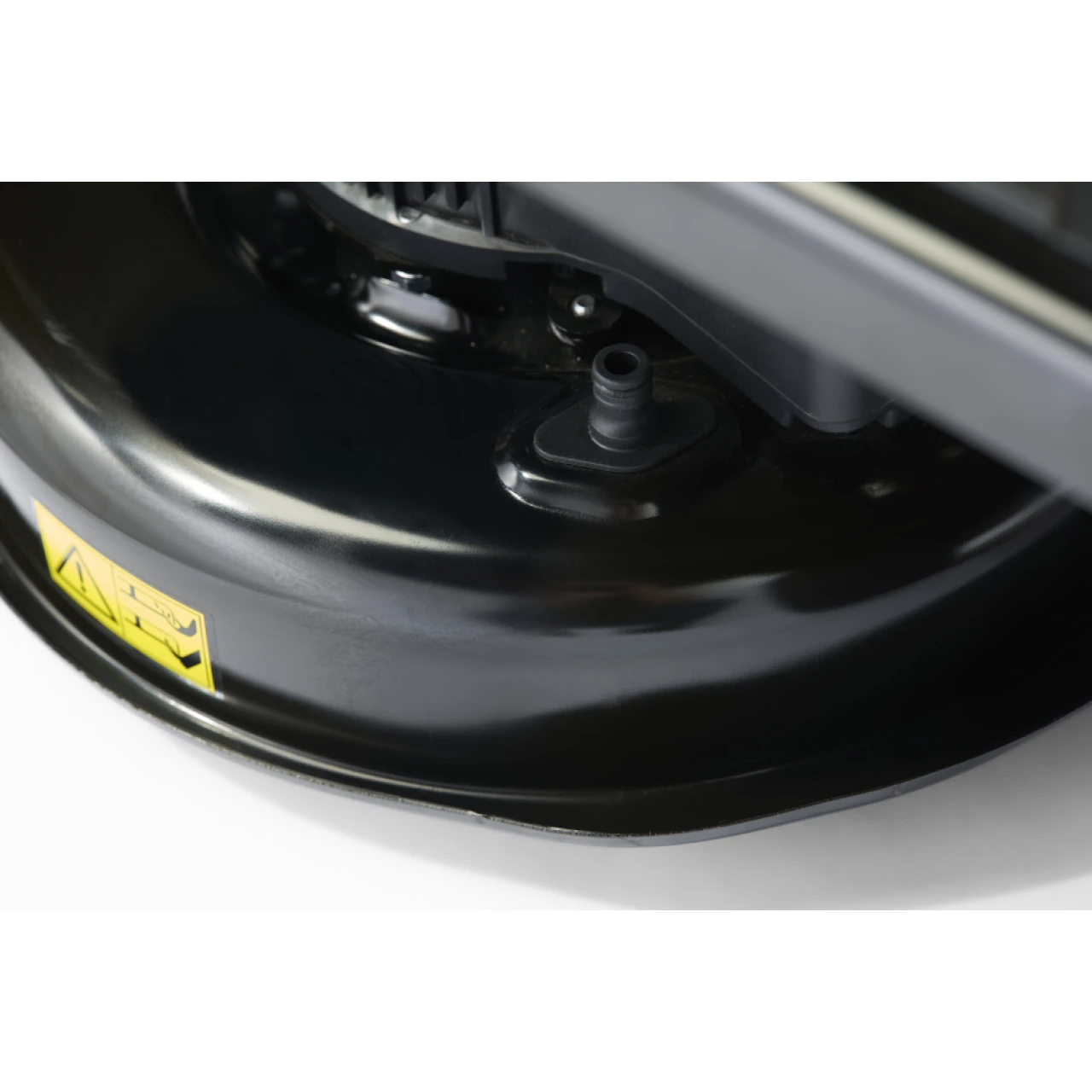 Stiga Akku-Rasentraktor Tornado 398e 7 Stiga Akku-Rasentraktor Tornado 398e – Bild 5