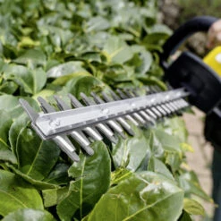 Kärcher Akku-Heckenschere18-45 Battery Ohne Akku / Ladegerät 7 Kärcher Akku-Heckenschere18-45 Battery Ohne Akku / Ladegerät -Geschäft Für Gartentechnikbedarf 45684 2 Kaercher 14442300